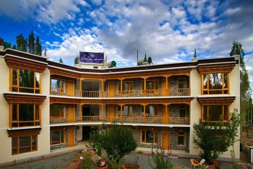 Hotel Lhalingkha Leh Esterno foto